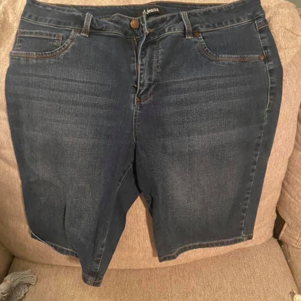 D Jeans shorts sz 14